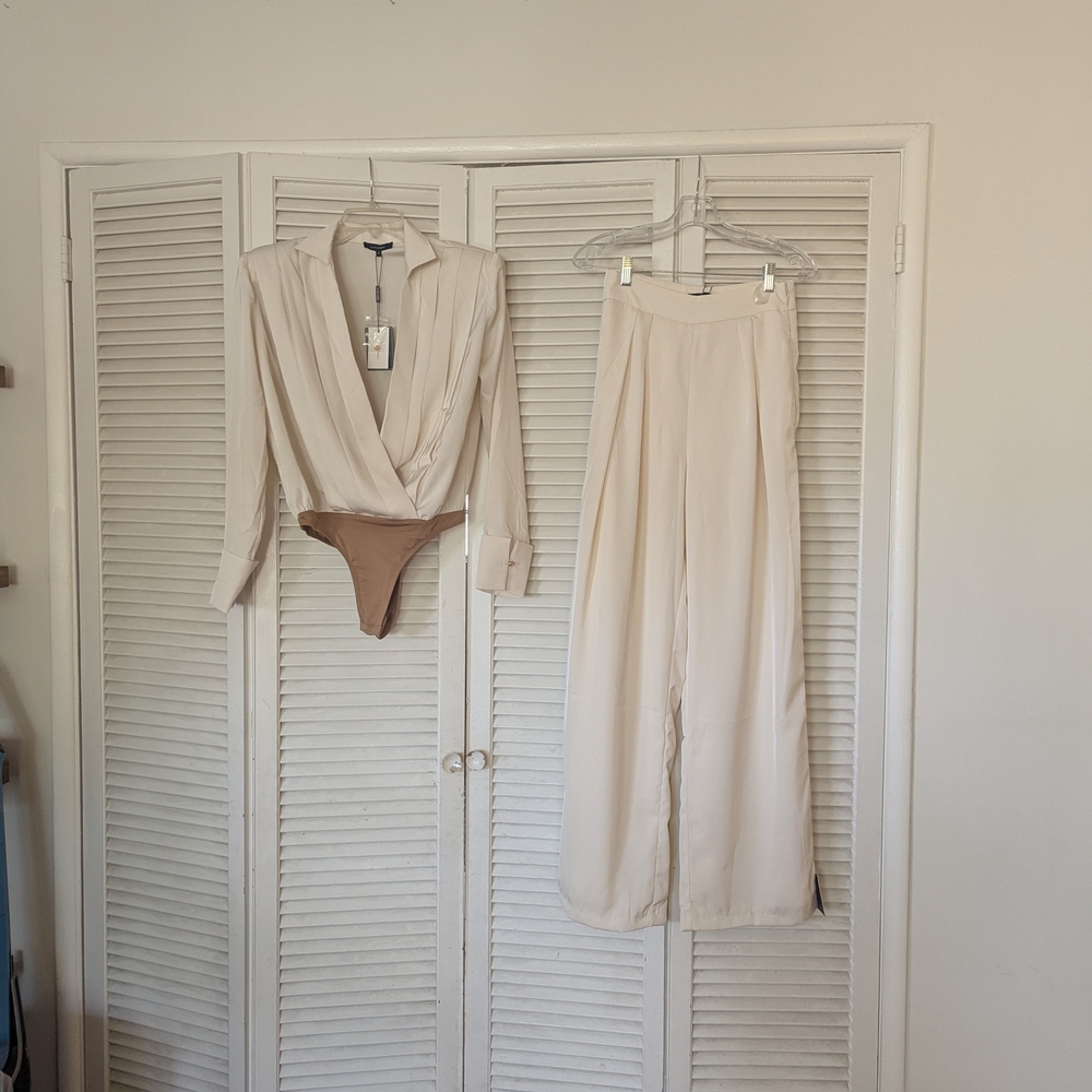 JLUXLABEL Set Cream Wrap Bodysuit with Wide-Leg Cream Pants